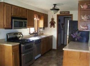 7549 W Bergen Rd, Bergen, NY 14416