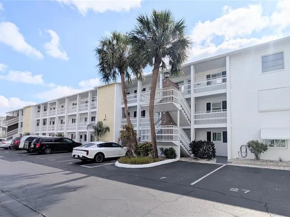 5949 Easy St #I36, Bradenton, FL 34207