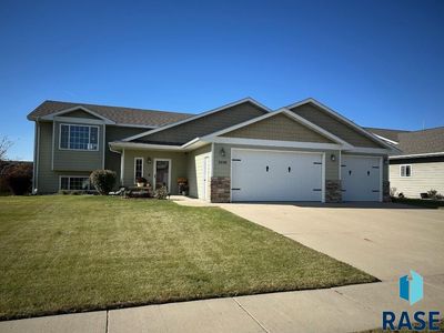 2236 16th Ave S, Brookings, SD, 57006