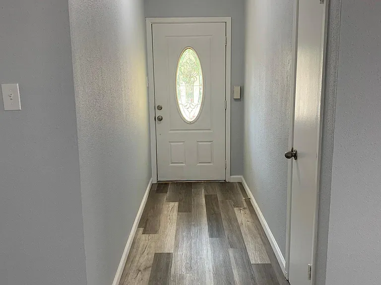 5135 Tom Stafford Dr — Photo 2