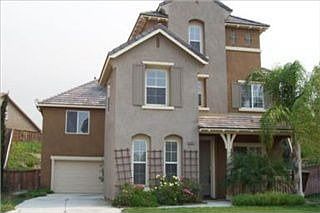 3rd image of 44424 Kingston Dr