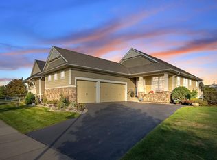 15859 Cobblestone Lake Pkwy, Apple Valley, MN 55124