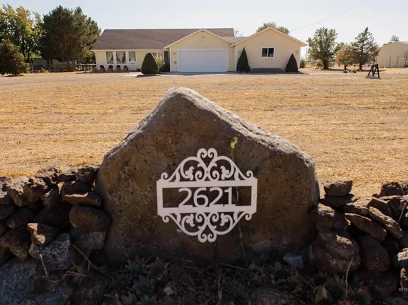 2621 NE Doris Dr, Mountain Home, ID 83647