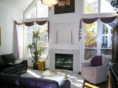 14171 W Waters Way, New Berlin, WI, 53151