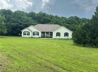 34664 Spring Valley Rd, Paola, KS 66071