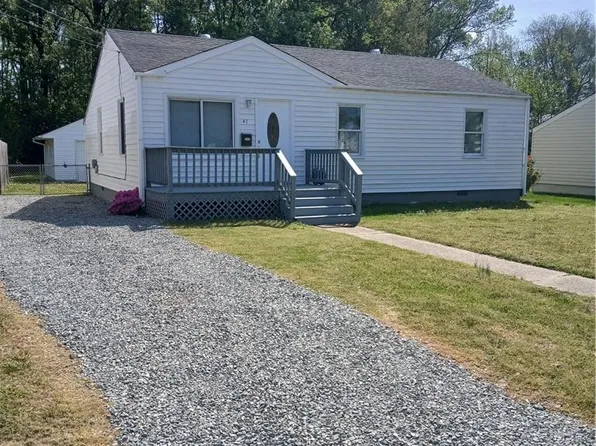 47 Wellington Dr, Hampton, VA 23666