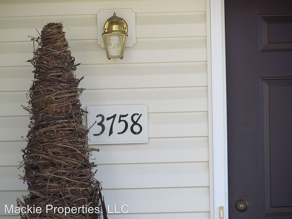 2nd image of 3758 S Cramer Cir
