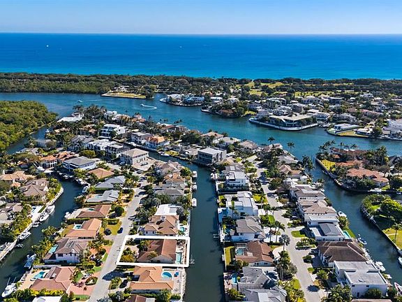 4th image of 520 Phillips Dr