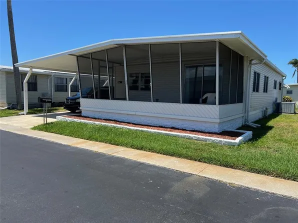 10324 Palm Dr #228, Largo, FL 33773