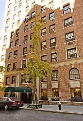 129 East 69th Street in Lenox Hill