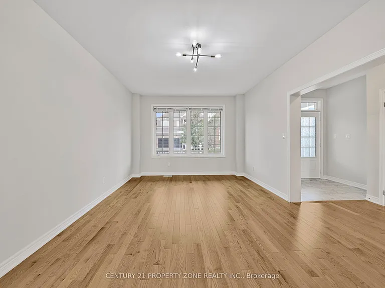 919 Green St — Photo 10