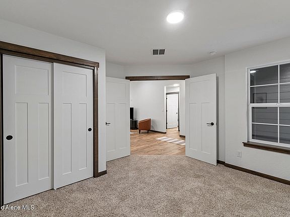4th image of LOT 2 E Valley