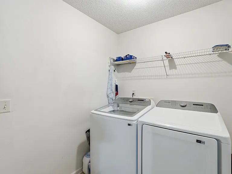 40 Cypress Cove Rd — Photo 25