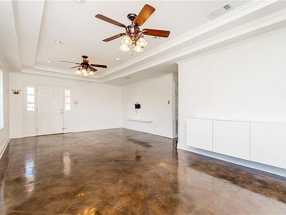 2nd image of 6656-58 Fleur De Lis Dr