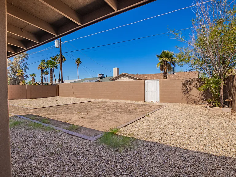 3212 E Granada Rd — Photo 26