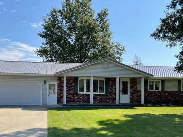 1703 Teresa St, Rock Falls, IL 61071