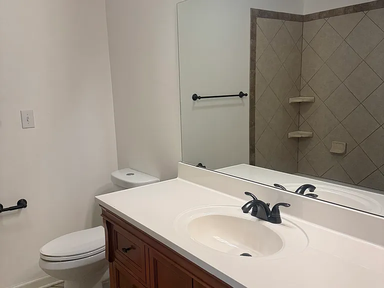 105 Fox Trail Pl — Photo 11