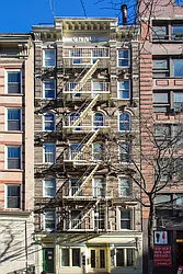 Sold by Lizmar Asset Management LLC