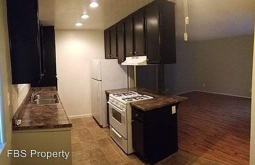 1st image of 12369 Lakeshore Dr #12369-14