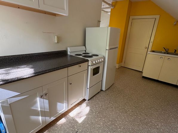111 S Main St #6