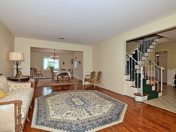 4th image of 86 Sands Ct
