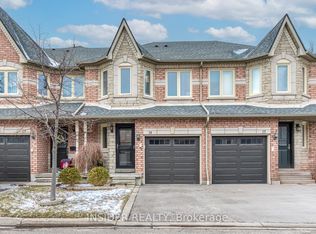 455 Apache Ct #14, Mississauga, ON L4Z 3W8