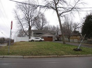 3160 Welcome Ave N, Crystal, MN 55422