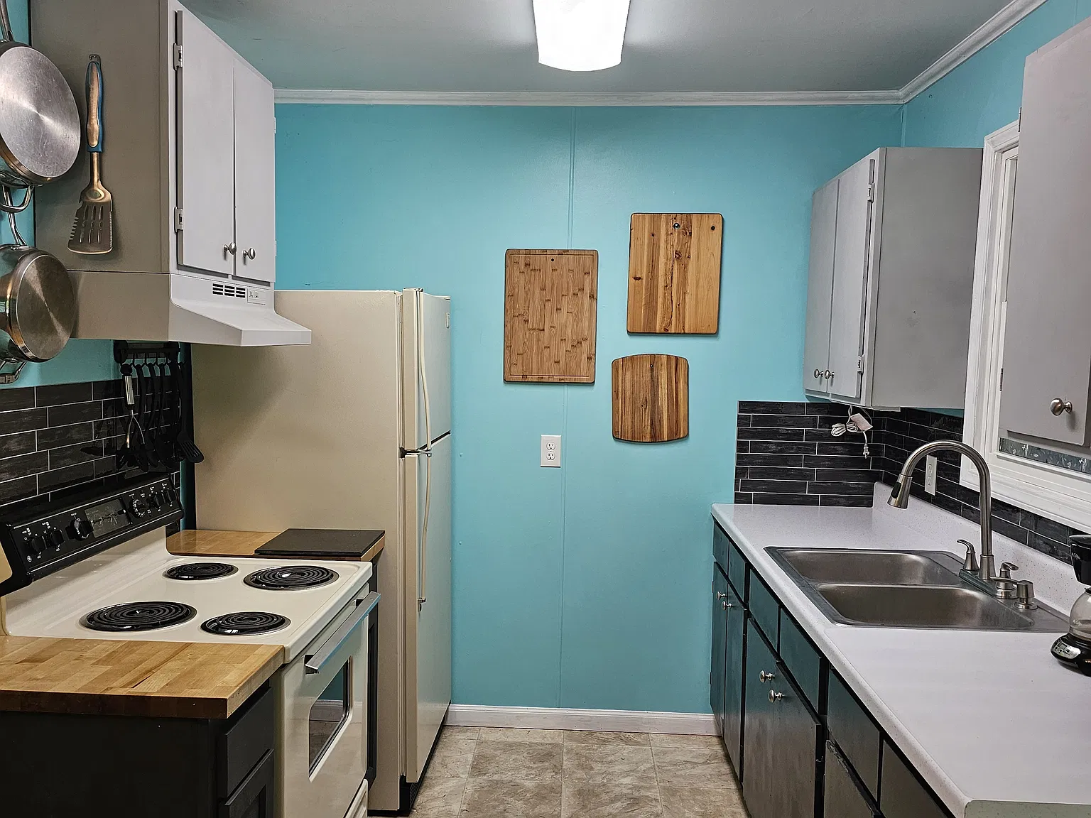 250 Pamunkey Dr — Photo 4