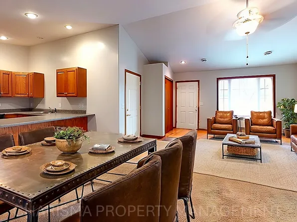 Harvest Trail Townhomes, 304 Harvest Trl #5871ea898, Harrisburg, SD 57032