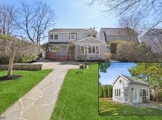 7 Warren Rd, Maplewood, NJ 07040