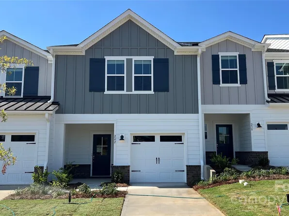 242 Tiger Lily Dr, Fort Mill, SC 29708