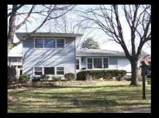 108 S 18th St, Saint Charles, IL 60174