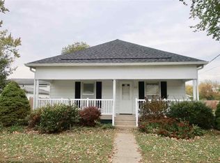 210 S Washington St, Clinton, IN 47842