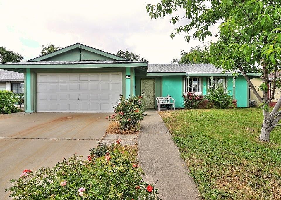 1st image of 7333 Arutas Dr