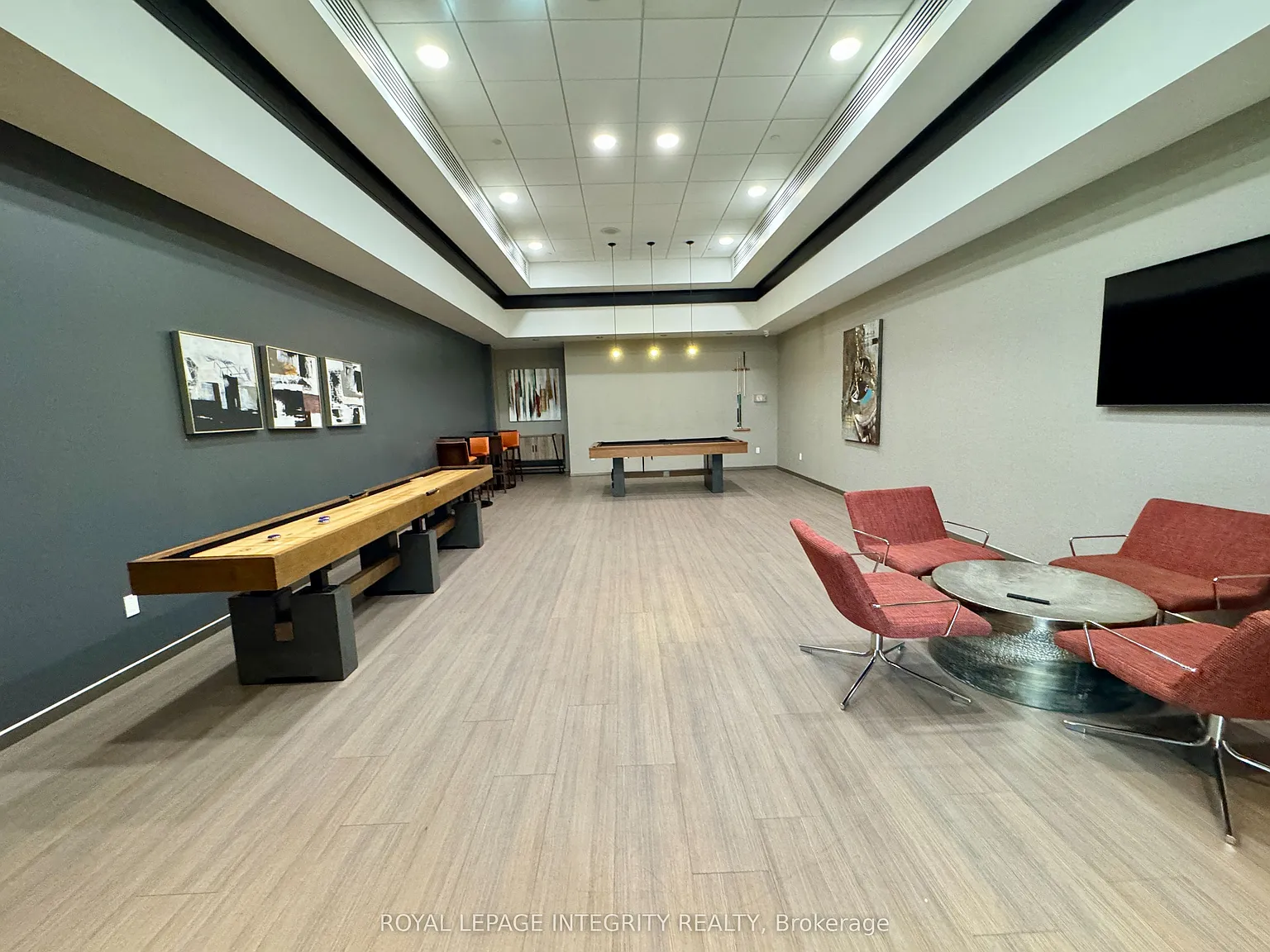 2 bed, $2,300 — Photo 4