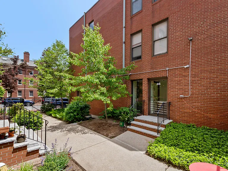 46 Main St #31 — Photo 15
