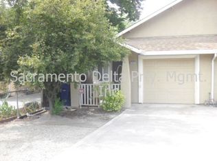 7522 Fruitridge Rd, Sacramento, CA 95820
