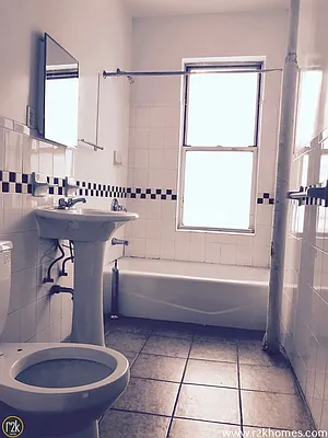 Rented by Realty 2000 Corp | media 10