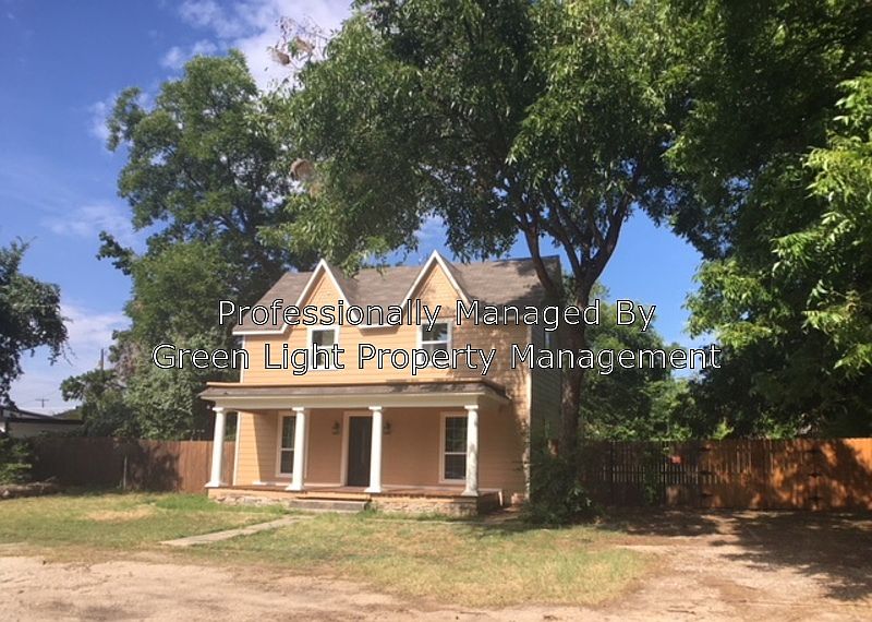 1st image of 215 Avenue A