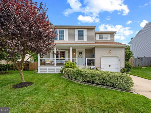 3219 Art Hall Ln, Pasadena, MD 21122
