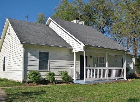 1st image of 130 Hemlock Dr