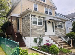 184 Oakwood Ave FLOOR 2, Cliffside Park, NJ 07010