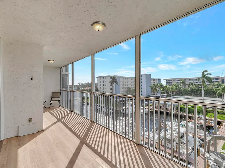 1 Harbourside Dr #4502 — Photo 45