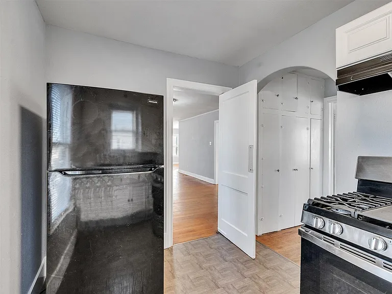 5019 Avenue M 1/2 — Photo 21