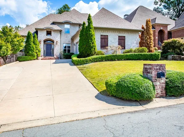 19 Bristol Ct, Little Rock, AR 72211
