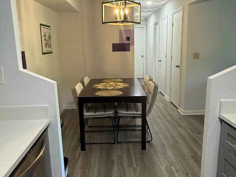 2105 Turtle Creek Dr #8 — Photo 15