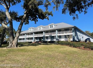 1282 Beach Blvd APT 223, Biloxi, MS 39530