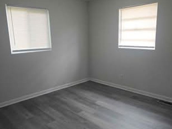 3rd image of 1587 W 30th St #1