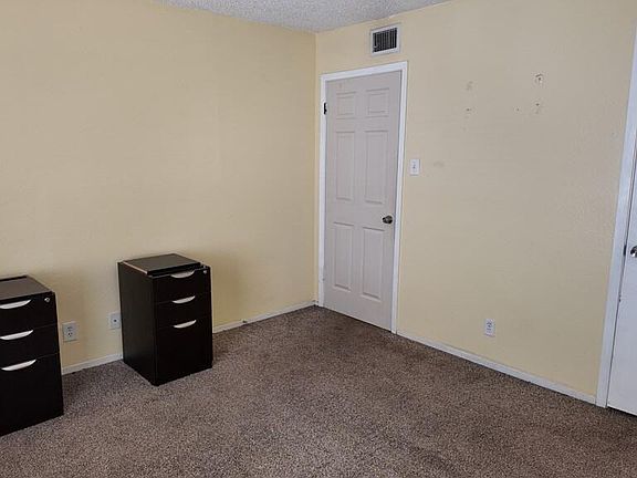 4th image of 4700 Boulder Dr APT 912