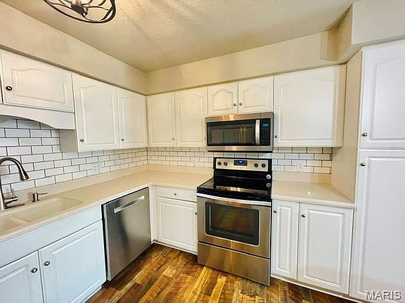5th image of 1300 N Main St #319
